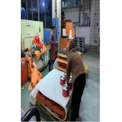 浙江省 臺(tái)州 玉環(huán) 蘇泊爾    普工 :女18-45歲，男18-50歲 另急招10拋光工