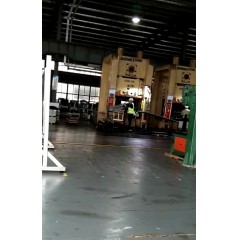 董浜利來汽車配件廠 招聘要求：男工18～45！女工40以內(nèi)少量