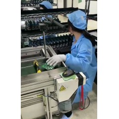 青島電子廠  男女不限，女工為主，年齡18-45周歲，